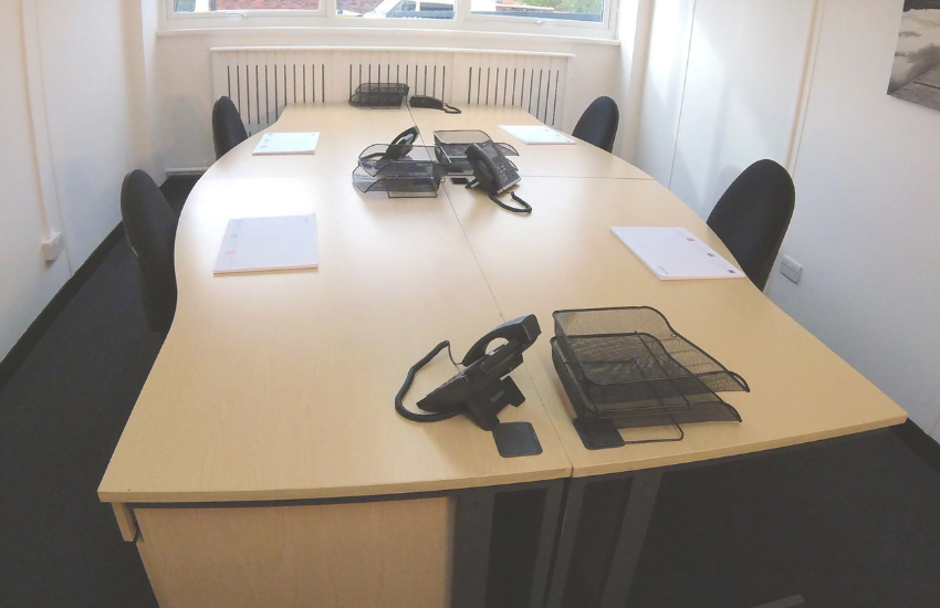 4 Person Office To Let (G11)